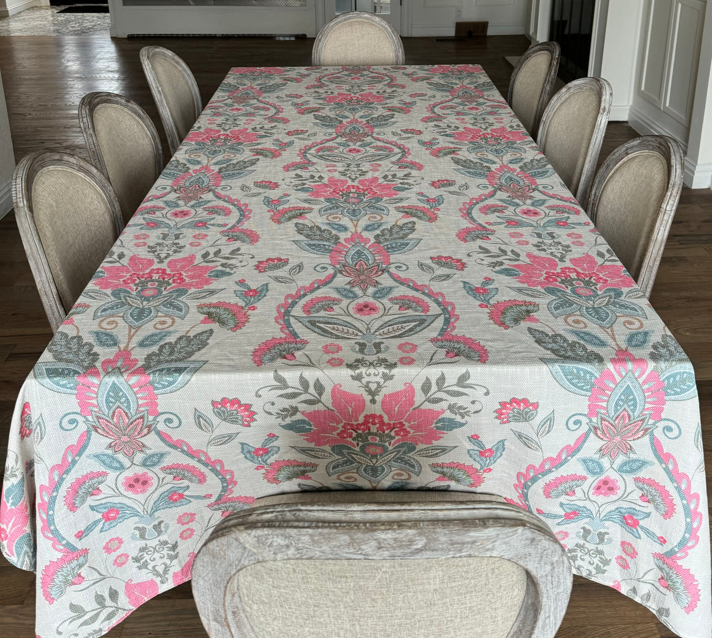 The Pastel Pais Burlap