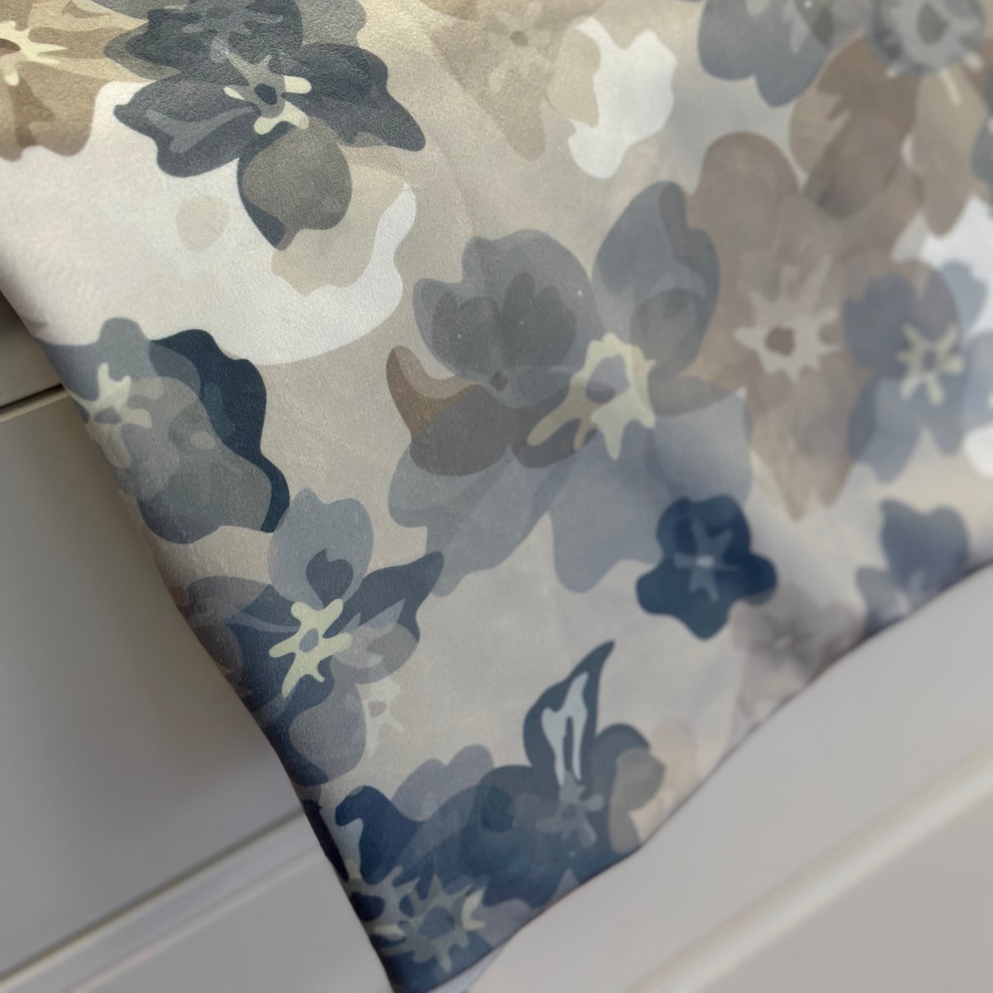 Velvet Neutral blues