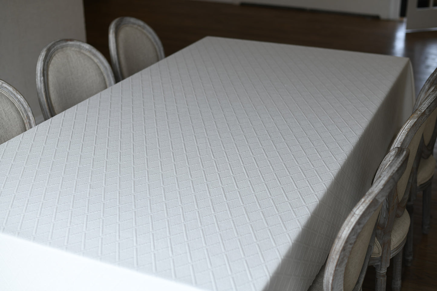 Diamond Textured Soft Cloth with Scallop