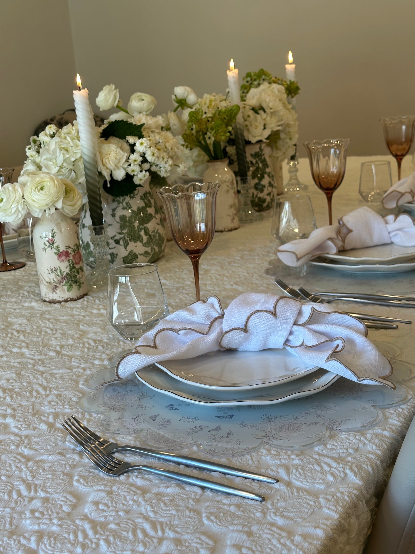 Scallop Linen Napkin