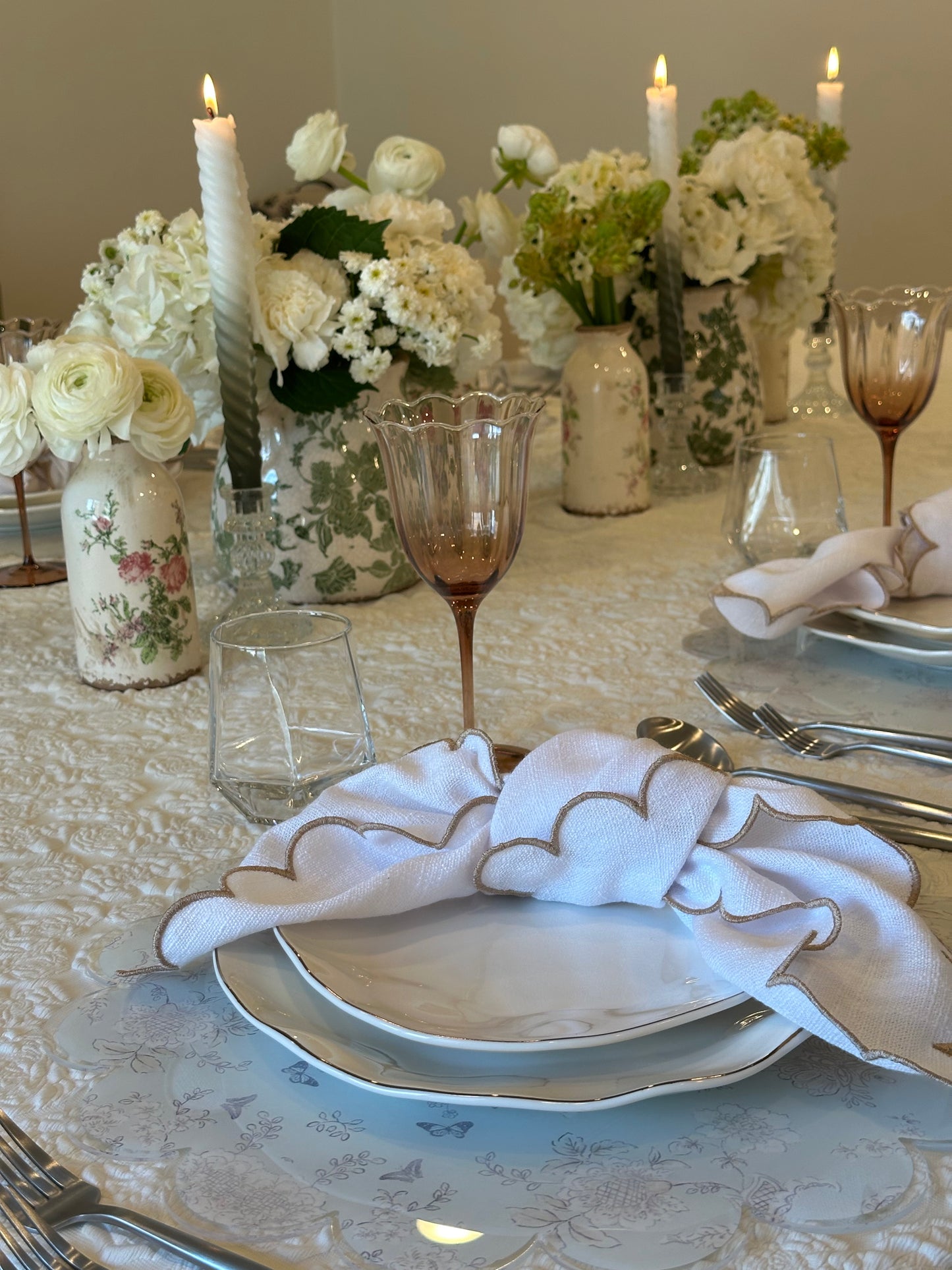 Scallop Linen Napkin