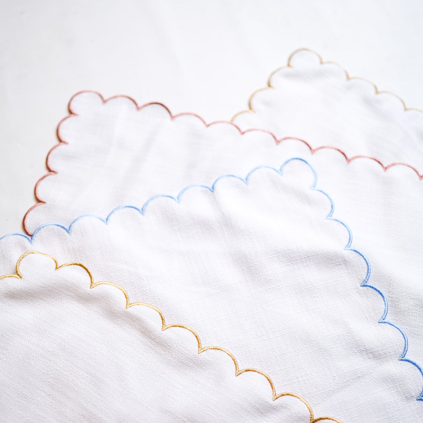 Scallop Linen Napkin