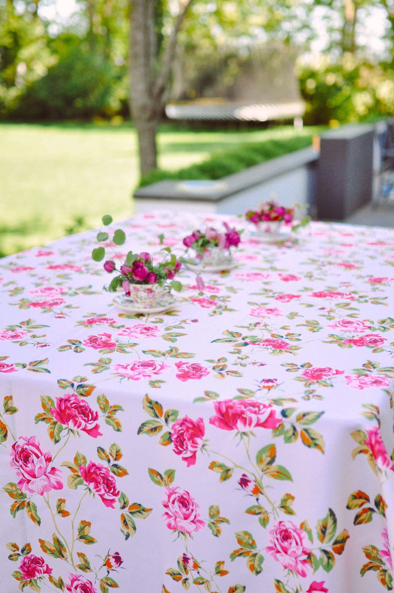 Fiori Vibranti THINNER fabric