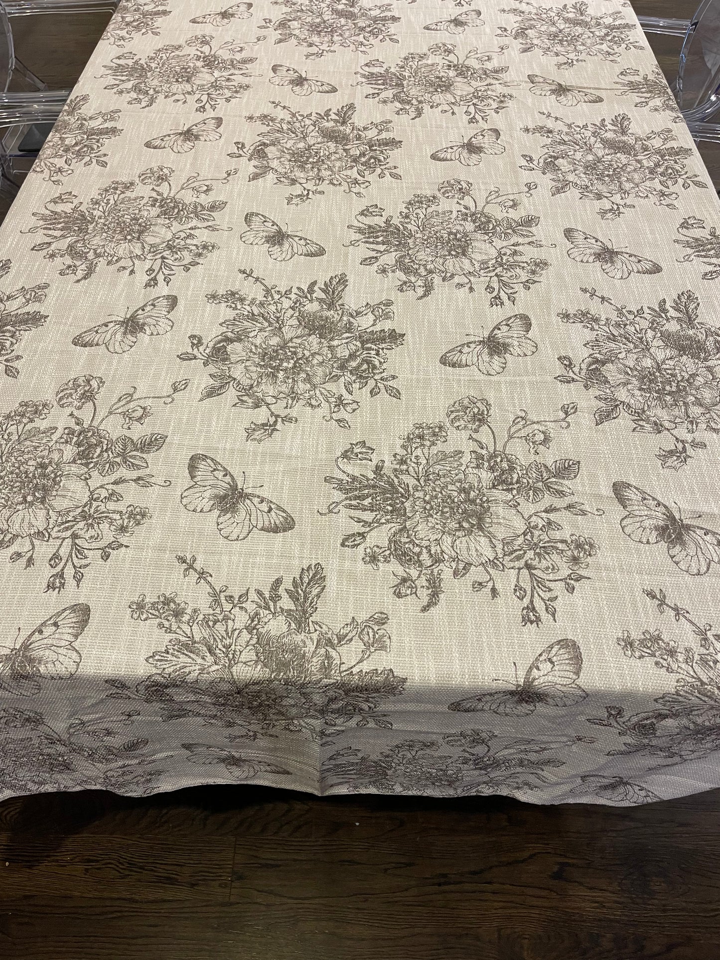 Taupe-y Toile Burlap
