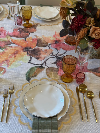 Fall floral (down center)