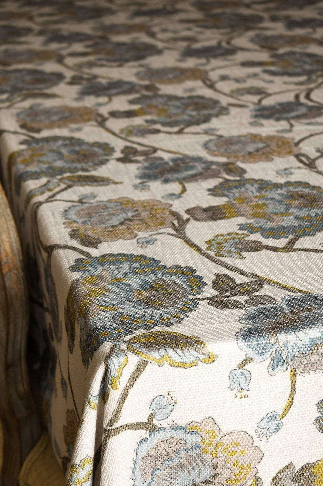 Bluey Paisley Print