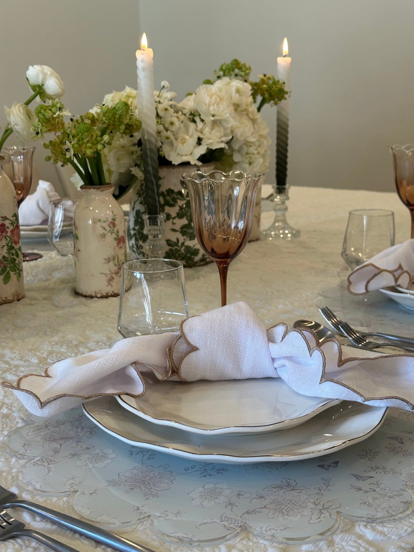 Scallop Linen Napkin