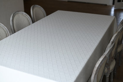 Diamond Textured Soft Cloth with Scallop