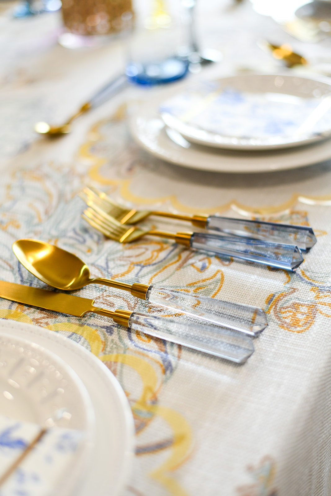 Dreamy Beach Floral Burlap