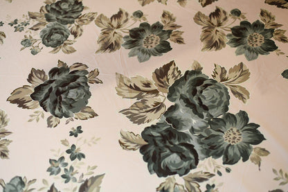 Green Floral, Velvet