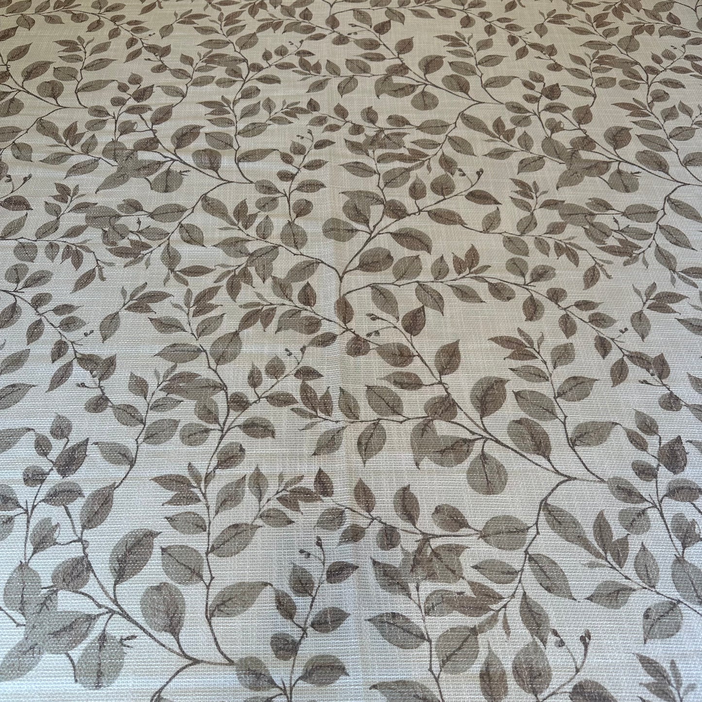 Neutral leaves