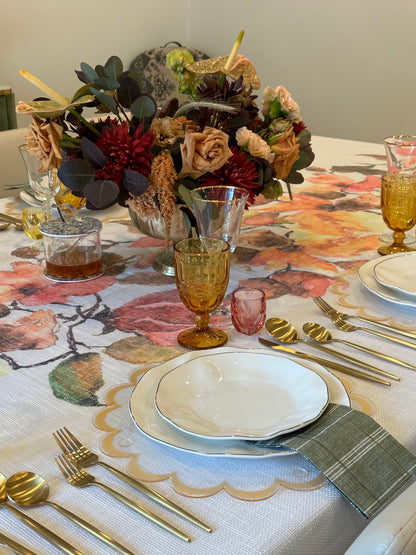 Fall floral (down center)