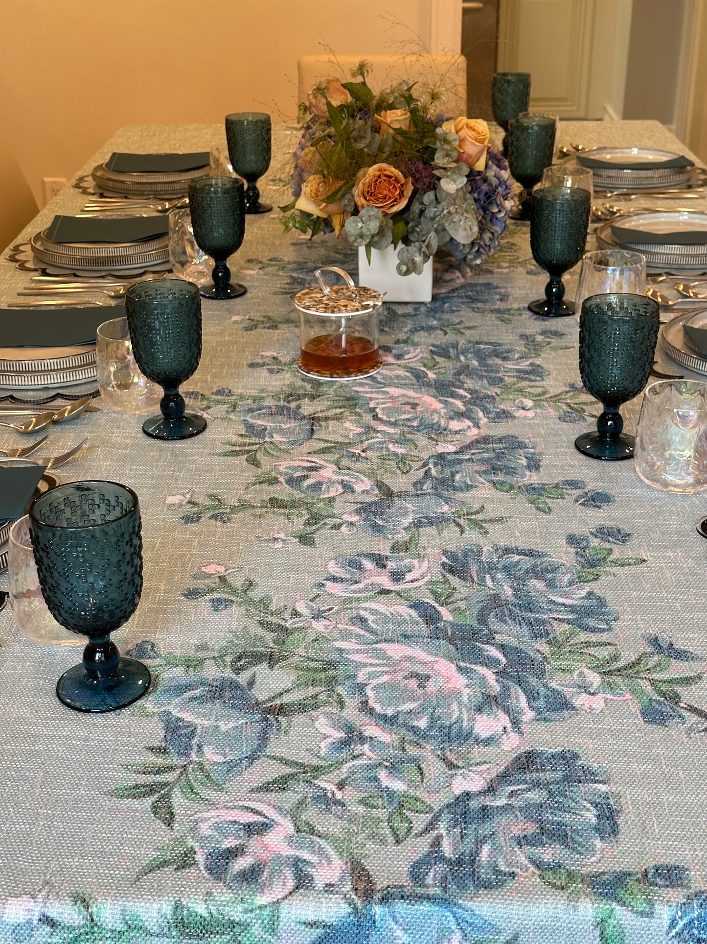 Green x Green floral design (down center)