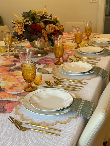 Fall floral (down center)