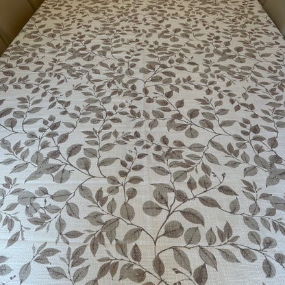 Neutral leaves