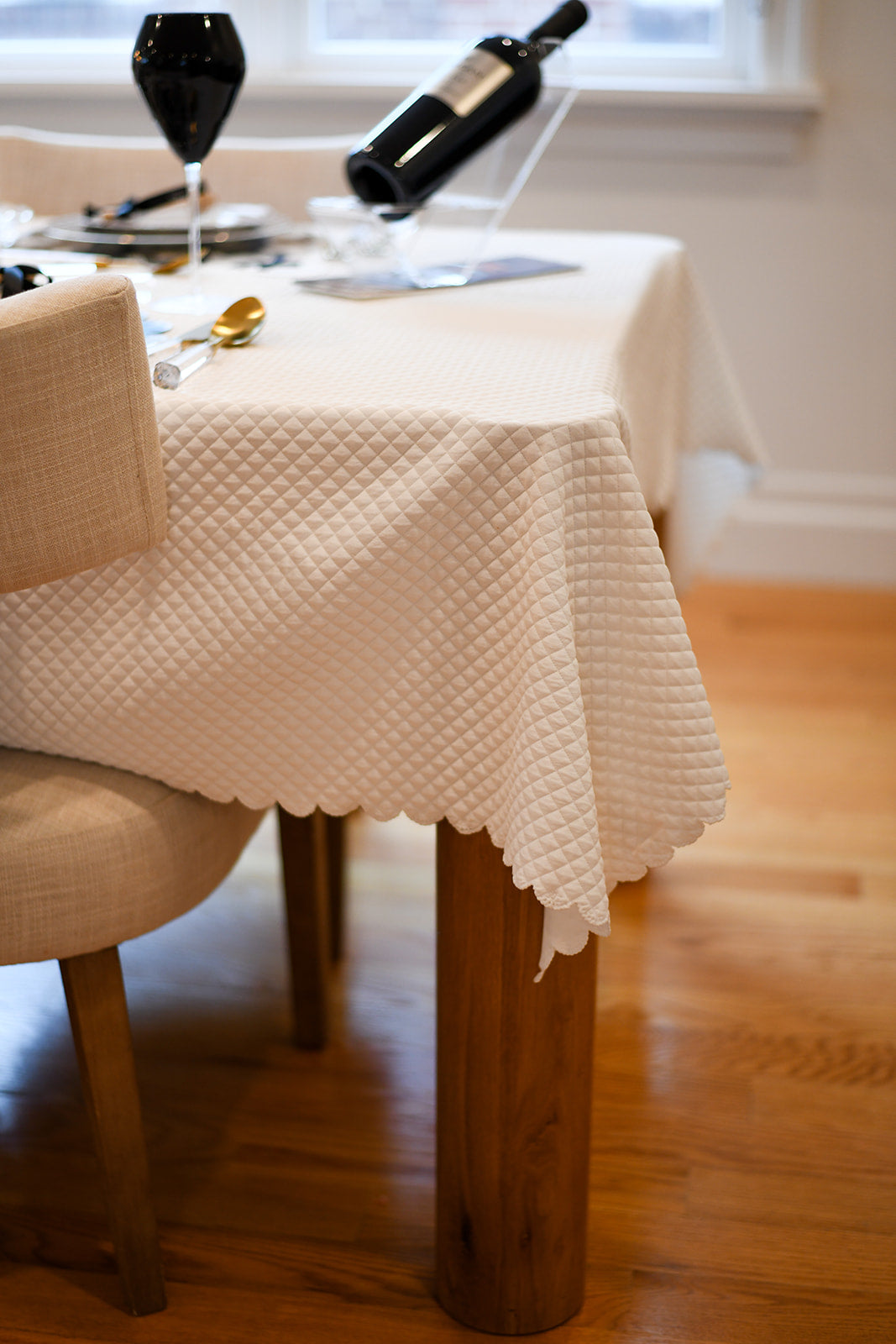 White Scalloped Quilted Cloth
