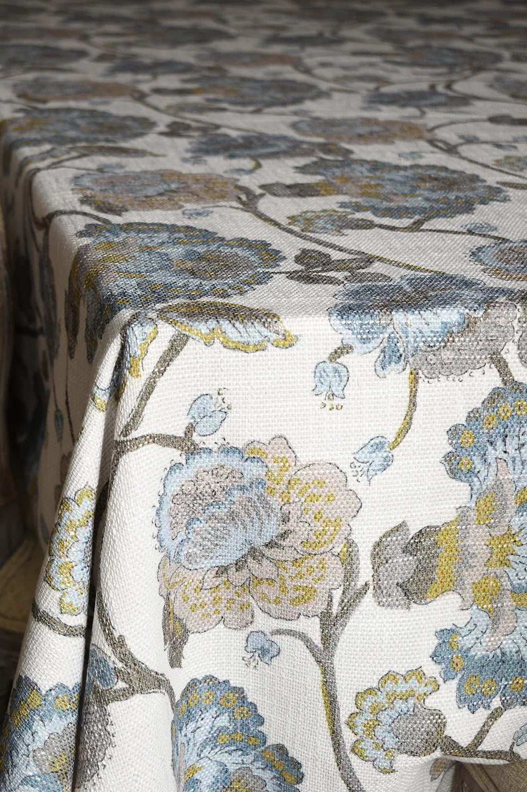 Bluey Paisley Print