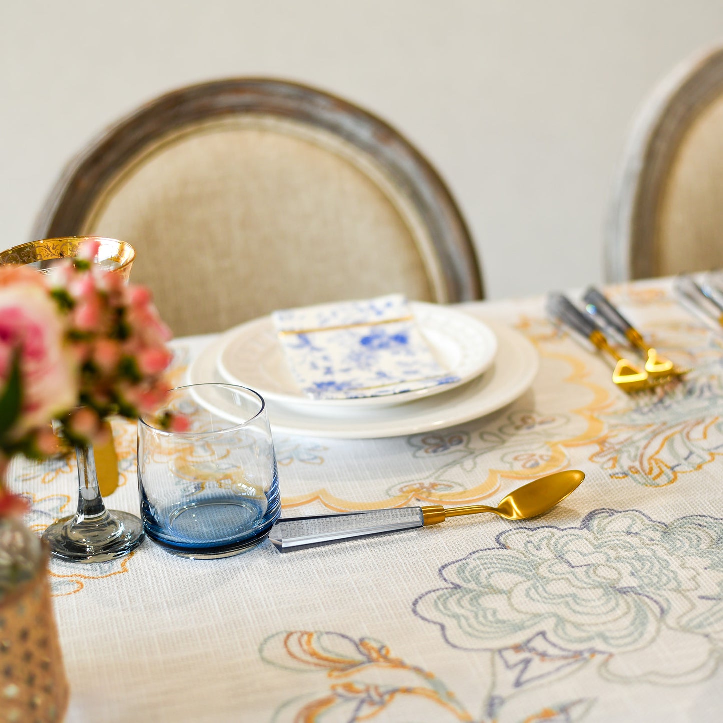 Dreamy Beach Floral Burlap