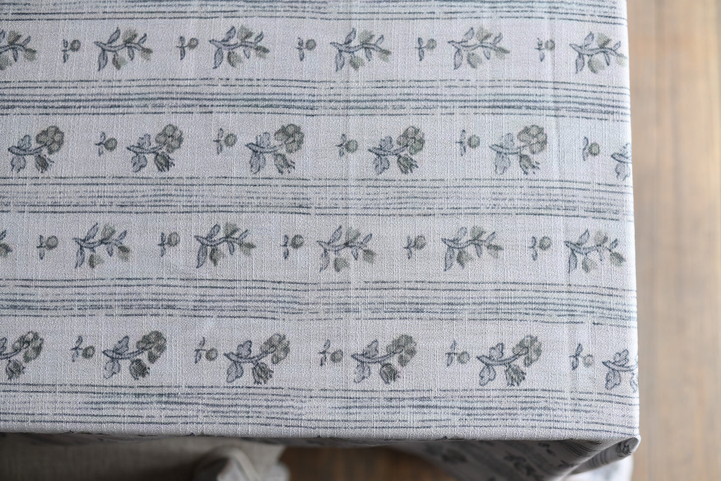 Neutral floral motif stripes design