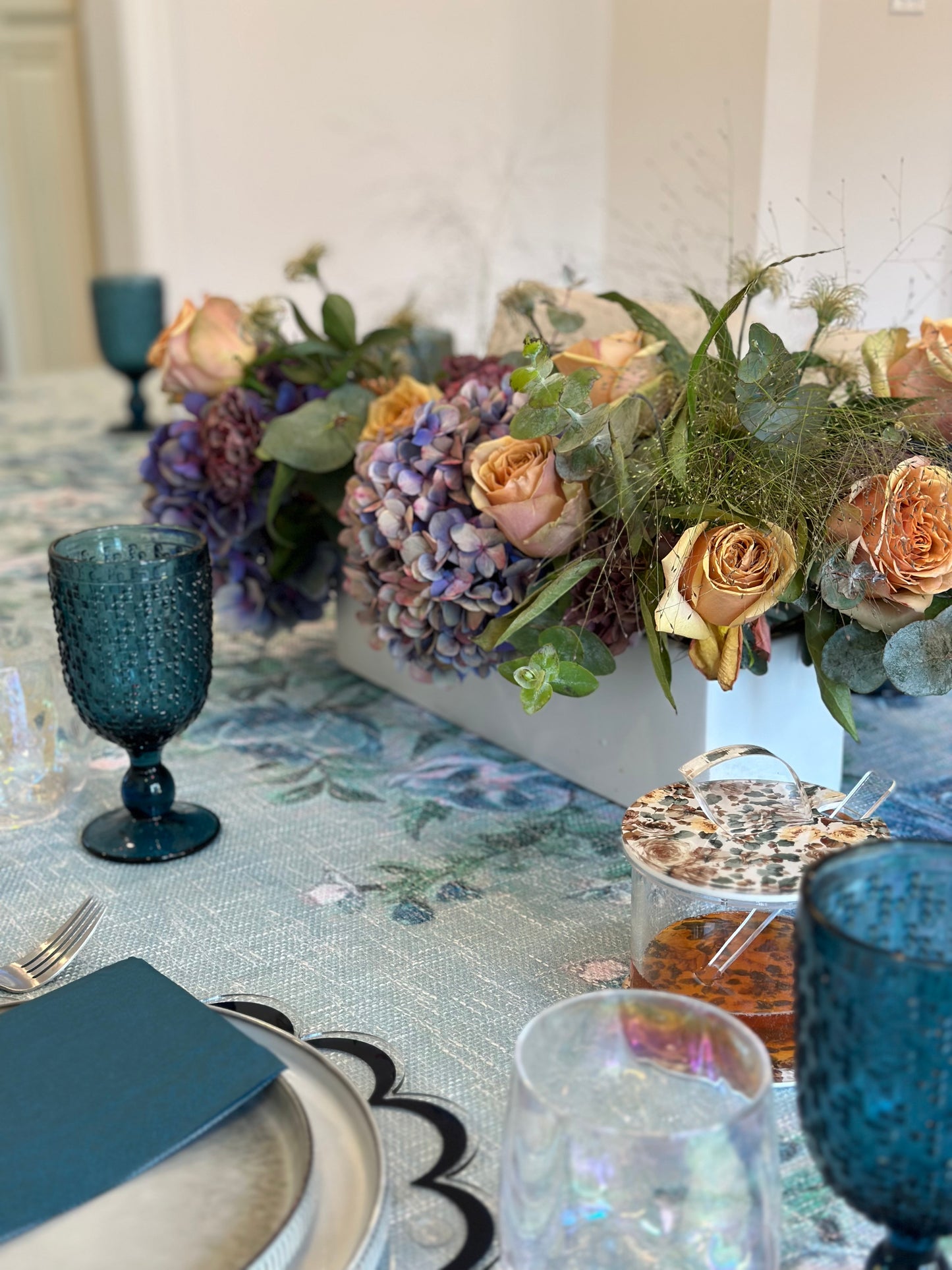 Green x Green floral design (down center)