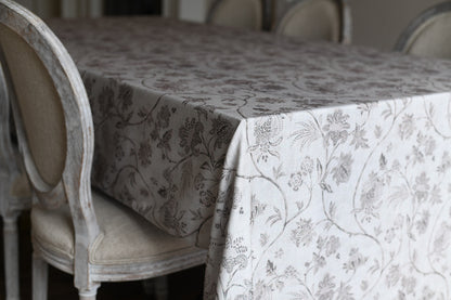 Neutral Earthy Paisley Design