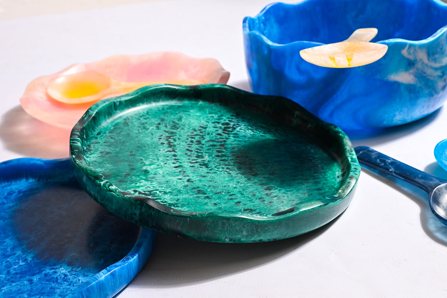 Scalloped Flat Tray