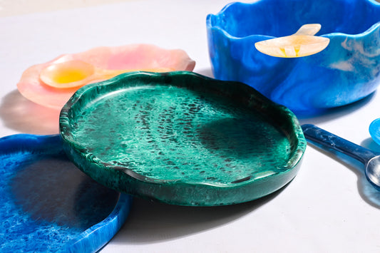 Scalloped Flat Tray