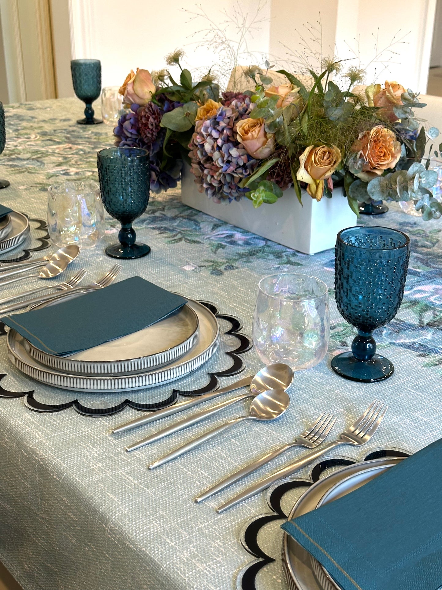 Green x Green floral design (down center)